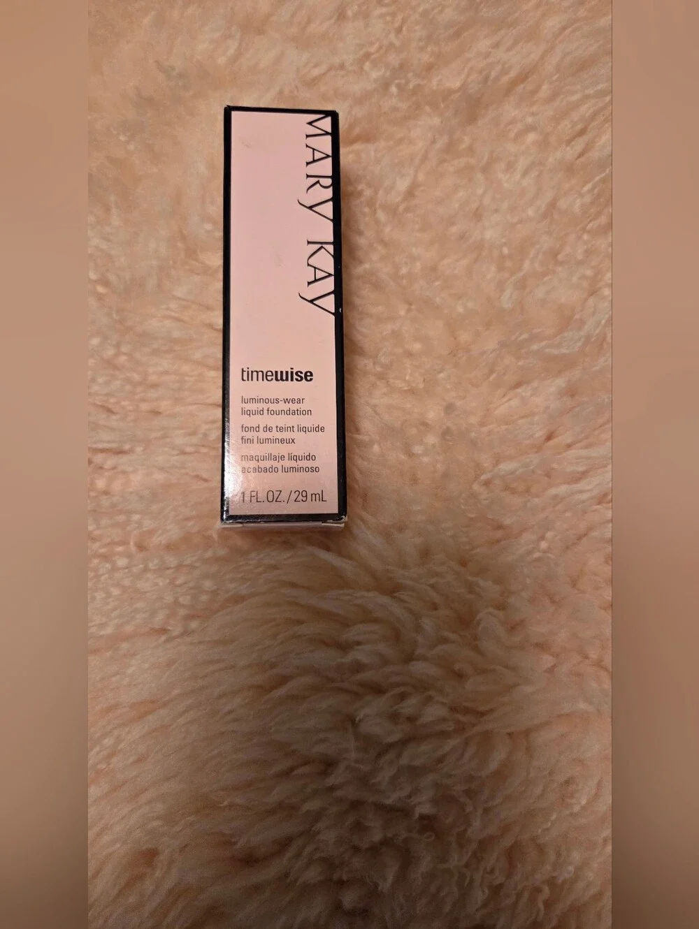 NIB Mary Kay TimeWise Ivory 4 Luminous Liquid Foundation w/Box 038699